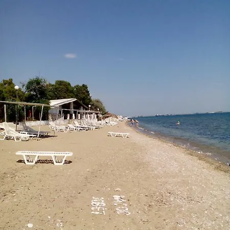 Iordanis Apartment *